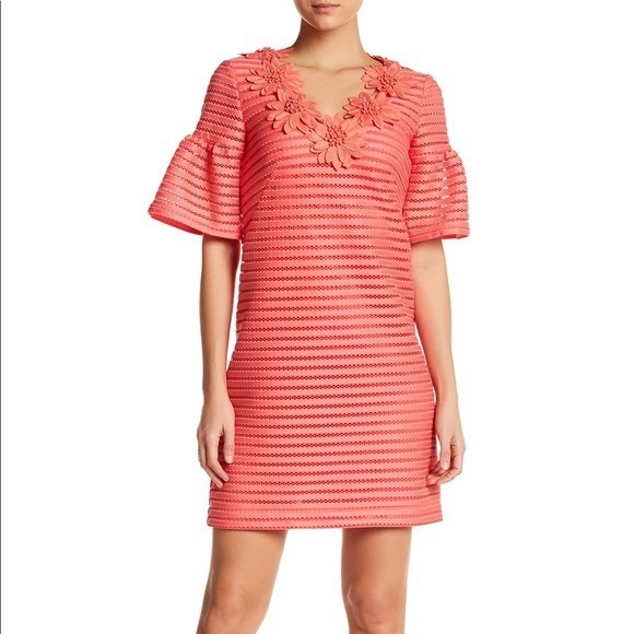 Nanette Lepore NWT Sweet Surprise V-Neck Floral Applique Shift Dress 12 - Picture 2 of 9